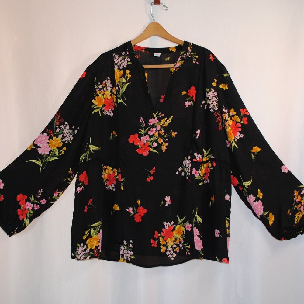 Women's Old Navy Black Floral Long Sleeve Relax Fit Blouse  (XL)